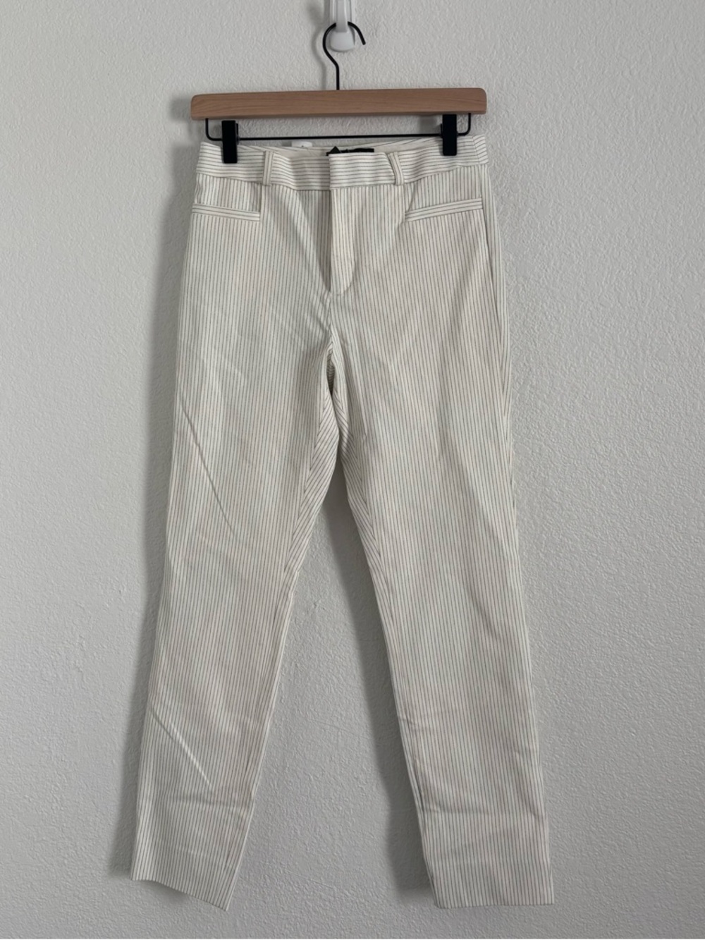 NWT Banana Republic Women's Size 2 Petite White Striped High Rise Sloan Pants